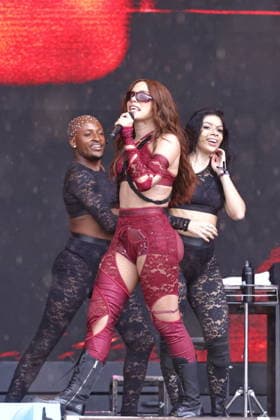 19.07.2026, Anitta, Sängerin, im Konzert live auf dem Lollapalooza 2026, Olympiastadion, Berlin, Berlin *** July 19, 2026, Anitta, singer, performing live at Lollapalooza 2026, Olympic Stadium, Berlin, Berlin