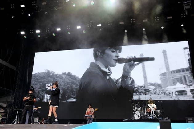 Noga Erez beim Lollapalooza Festival im Olympiapark in Berlin, 19. Juli 2026. Lollapalooza Berlin 2026 *** Noga Erez at the Lollapalooza Festival in Berlin s Olympic Park, July 19, 2026 Lollapalooza Berlin 2026