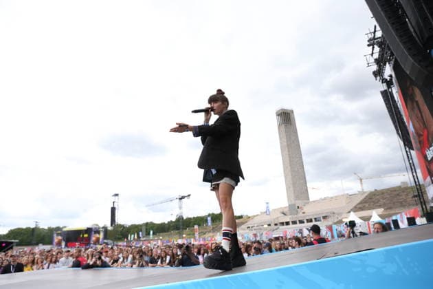 Noga Erez beim Lollapalooza Festival im Olympiapark in Berlin, 19. Juli 2026. Lollapalooza Berlin 2026 *** Noga Erez at the Lollapalooza Festival in Berlin s Olympic Park, July 19, 2026 Lollapalooza Berlin 2026
