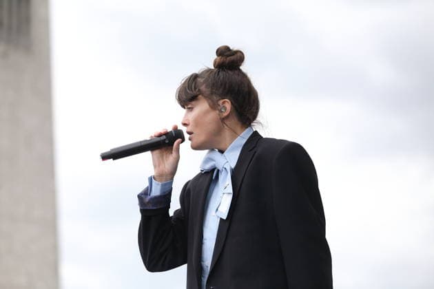 Noga Erez beim Lollapalooza Festival im Olympiapark in Berlin, 19. Juli 2026. Lollapalooza Berlin 2026 *** Noga Erez at the Lollapalooza Festival in Berlin s Olympic Park, July 19, 2026 Lollapalooza Berlin 2026