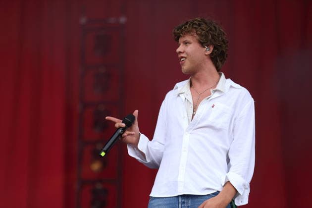 Zartmann beim Lollapalooza Festival im Olympiapark in Berlin, 19. Juli 2026. Lollapalooza Berlin 2026 *** Zartmann at the Lollapalooza Festival in Berlin s Olympic Park, July 19, 2026 Lollapalooza Berlin 2026