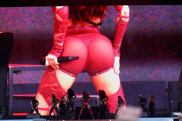 Larissa de Macedo Machado alias Anitta beim Lollapalooza Festival im Olympiapark in Berlin, 19. Juli 2026. Lollapalooza Berlin 2026 *** Larissa de Macedo Machado, also known as Anitta, at the Lollapalooza Festival in Berlin s Olympic Park, July 19, 2026 Lollapalooza Berlin 2026