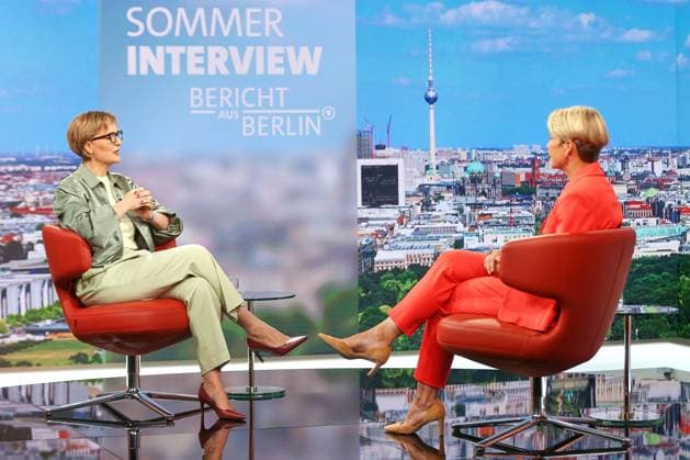 Berlin, Deutschland, 19.07.2026: ARD-Hauptstadtstudio: Sommerinterview: Grünen-Chefin Franziska Brantner im Interview mit Anna Engelke *** Berlin, Germany, July 19, 2026—ARD Capital Studio Summer Interview: Green Party Leader Franziska Brantner in an interview with Anna Engelke Copyright: xdtsxNachrichtenagenturx dts_128027