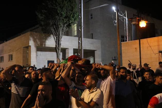 Two Palestinians killed during confrontation after reported settler raid in Deir Jarir DEIR JARIR, WEST BANK JULY 20, 2026: Israeli settlers, accompanied by Israeli security forces according to Palestinian residents, enter the village of Deir Jarir, east of Ramallah, where residents report that flocks of sheep were taken from local shepherds. Palestinian residents confront the settlers, and Israeli forces open fire during the clashes, according to the Palestinian Ministry of Health and local officials. The ministry said two Palestinians were killed and three others were critically injured. Ramallah Palestine, State of Copyright: x xSalmanxMohsenxAlkhatibx xJNAxPressx