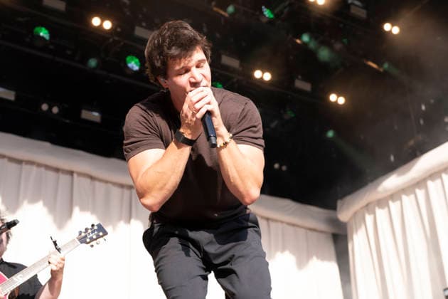 19.07.2026, Locarno, Piazza Grande, Moon and Stars, Wincent Weiss Locarno Piazza Grande Ticino Switzerland *** July 19, 2026, Locarno, Piazza Grande, Moon and Stars, Wincent Weiss, Locarno, Piazza Grande, Ticino, Switzerland Copyright: xJustPictures.ch AlexanderxRaemyx jp-de-AlRa-DSC00061
