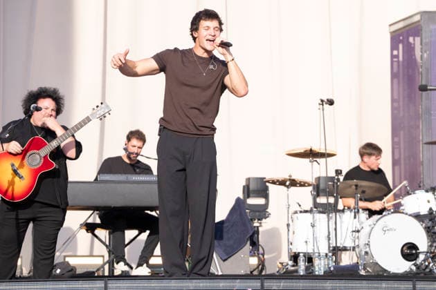 19.07.2026, Locarno, Piazza Grande, Moon and Stars, Wincent Weiss Locarno Piazza Grande Ticino Switzerland *** July 19, 2026, Locarno, Piazza Grande, Moon and Stars, Wincent Weiss, Locarno, Piazza Grande, Ticino, Switzerland  Copyright: xJustPictures.ch AlexanderxRaemyx