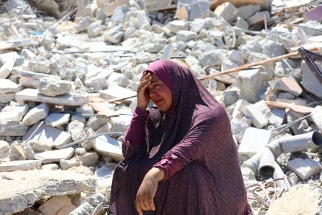 Israeli forces demolish Palestinian home in West Bank HEBRON, PALESTINE - JULY 20: Grieving Palestinian woman reacts on the rubble after Israeli forces demolished the home of Palestinian Ahmed Masalmeh in Beit Awwa, Hebron, West Bank, on July 20, 2026. The house was demolished on the grounds that it had been built without a permit. Palestinians gathered at the demolished home in the aftermath of the operation. Wisam Hashlamoun Anadolu Hebron West Bank. Editorial use only. Please get in touch for any other usage.  Copyright: x2026xAnadoluxWisamxHashlamounx