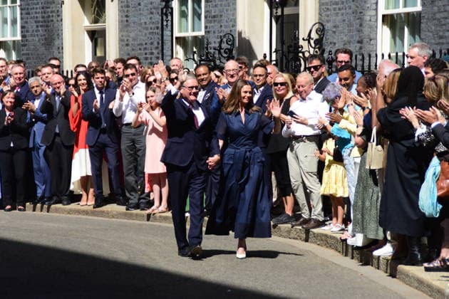 UK Prime Minister Starmer delivers final speech before stepping down LONDON, UNITED KINGDOM - JULY 20: British Prime Minister Keir Starmer arrives with his wife, Victoria Starmer, at the venue where he is due to deliver his final speech before formally informing King Charles III of his resignation as prime minister, a position he announced he would continue to hold until a new leader of the Labour Party is elected following his resignation as party leader, in London, United Kingdom, on July 20, 2026. Behlul Cetinkaya Anadolu London United Kingdom. Editorial use only. Please get in touch for any other usage.  Copyright: x2026xAnadoluxBehlulxCetinkayax