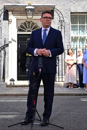 Andy Burnham becomes Prime Minister, Downing Street, London, UK - 20 Jul 2026 Andy Burnham gives his inaugural speech as Prime Minister outside No.10 Downing Street Andy Burnham becomes Prime Minister, Downing Street, London, UK - 20 Jul 2026, Credit:Victoria Jones Shutterstock PA ROTA - B68 Avalon United Kingdom, London, Downing Street  Copyright: xVictoriaxJones Shutterstockx xPAxROTAx-xB68x xAvalonx 1117551748