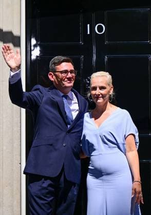Andy Burnham becomes Prime Minister, Downing Street, London, UK - 20 Jul 2026 Prime Minister Andy Burnham and wife Marie-France van Heel at No.10 Downing Street Andy Burnham becomes Prime Minister, Downing Street, London, UK - 20 Jul 2026, Credit:Victoria Jones Shutterstock PA ROTA - B68 Avalon United Kingdom, London, Downing Street  Copyright: xVictoriaxJones Shutterstockx xPAxROTAx-xB68x xAvalonx 1117551793