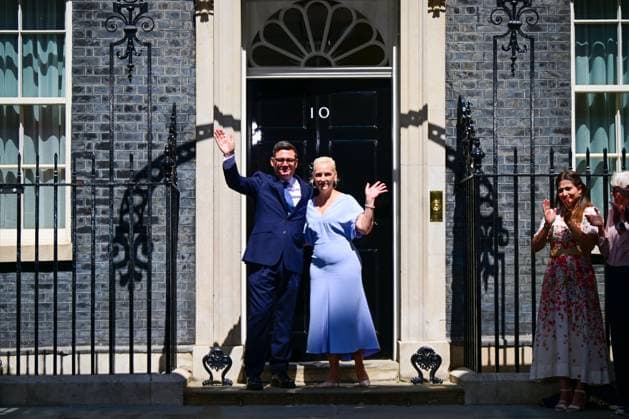 Andy Burnham becomes Prime Minister, Downing Street, London, UK - 20 Jul 2026 Prime Minister Andy Burnham and wife Marie-France van Heel at No.10 Downing Street Andy Burnham becomes Prime Minister, Downing Street, London, UK - 20 Jul 2026, Credit:Victoria Jones Shutterstock PA ROTA - B68 Avalon United Kingdom, London, Downing Street  Copyright: xVictoriaxJones Shutterstockx xPAxROTAx-xB68x xAvalonx 1117553000