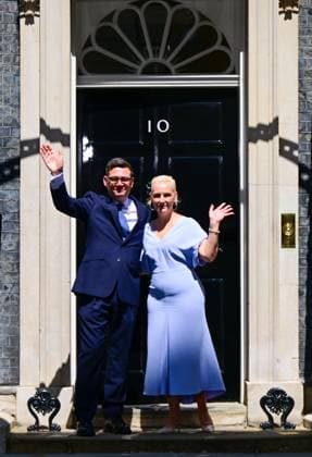 Andy Burnham becomes Prime Minister, Downing Street, London, UK - 20 Jul 2026 Prime Minister Andy Burnham and wife Marie-France van Heel at No.10 Downing Street Andy Burnham becomes Prime Minister, Downing Street, London, UK - 20 Jul 2026, Credit:Victoria Jones Shutterstock PA ROTA - B68 Avalon United Kingdom, London, Downing Street  Copyright: xVictoriaxJones Shutterstockx xPAxROTAx-xB68x xAvalonx 1117553003
