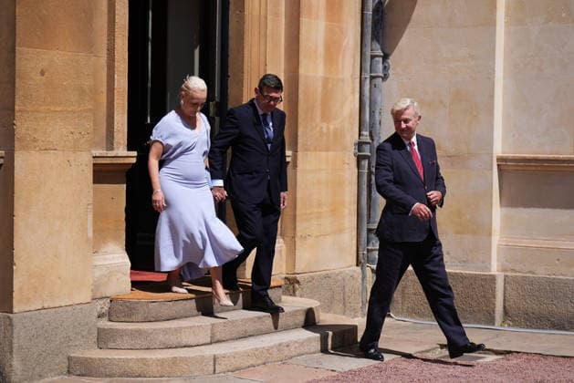 Andy Burnham becomes new PM Sir Clive Alderton (right), Principal Private Secretary to the King and Queen with Prime Minister Andy Burnham and his wife Marie-France van Heel, as they leave Buckingham Palace in London after an audience with King Charles III, where he was invited to become Prime Minister and form a new government. Picture date: Monday July 20, 2026., Credit:Aaron Chown PA ROTA - B68 Avalon UK, London  Copyright: xAaronxChownx xPAxROTAx-xB68x xAvalonx 1117556791
