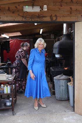 Royal visit to Emmaus Norfolk and Waveney Queen Camilla looking at the forge during a visit to Emmaus Norfolk and Waveney charity in Bungay, Norfolk, which offers a home, work opportunities and support to people experiencing homelessness. Picture date: Monday July 20, 2026. PA Photo., Credit:Chris Radburn PA ROTA - B68 Avalon UK, Bungay  Copyright: xChrisxRadburnx xPAxROTAx-xB68x xAvalonx 1117561701