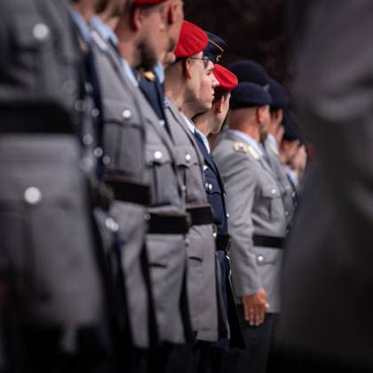 Berlin, Feierliches Gelöbnis im BMVg Feierliches Gelöbnis im Bundesministerium der Verteidigung am 20.07.2026 anlässlich des 82. Jahrestages des 20. Juli 1944. Berlin Bundesministerium der Verteidigung Berlin Deutschland *** Berlin, Ceremonial Oath-Taking at the Federal Ministry of Defense Ceremonial oath-taking at the Federal Ministry of Defense on July 20, 2026, on the occasion of the 82nd anniversary of July 20, 1944 Berlin Federal Ministry of Defense Berlin Germany