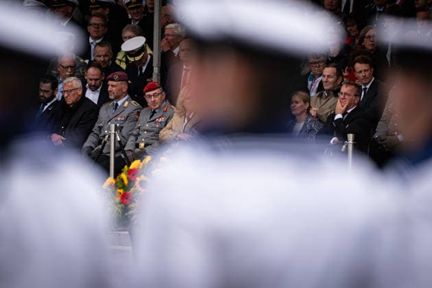 Berlin, Feierliches Gelöbnis im BMVg Feierliches Gelöbnis im Bundesministerium der Verteidigung am 20.07.2026 anlässlich des 82. Jahrestages des 20. Juli 1944. Berlin Bundesministerium der Verteidigung Berlin Deutschland *** Berlin, Ceremonial Oath-Taking at the Federal Ministry of Defense Ceremonial oath-taking at the Federal Ministry of Defense on July 20, 2026, on the occasion of the 82nd anniversary of July 20, 1944 Berlin Federal Ministry of Defense Berlin Germany