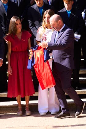 20-07-2026 Madrid King Felipe and Queen Letizia and Princess Leonor and Princess Infanta Sofia during a meeting with the players of the Spanish football team after winning the 2026 World Cup at Zarzuela palace in Madrid. No Spain Â  Copyright: xPPEx
