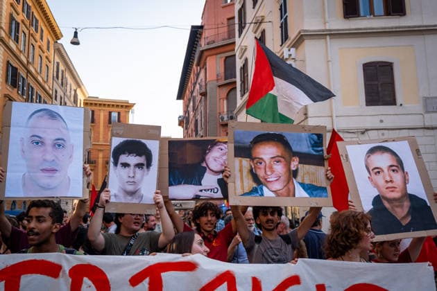 July 20, 2026, Rome, Rm, Italy: Hundreds gathered in front of the Interior Ministry to protest the death of Abderrahim Fakir during his arrest by two police officers. Participants show the images of (from the left): Abderrahim Fakir, Federico Aldrovandi, Gabriele Sandri, Stefano Cucchi, Carlo Giuliani, all victims during arrest, custody or clashes with the police. Rome Italy  - ZUMAg256 20260720_znp_g256_003 Copyright: xMarcoxDixGianvitox
