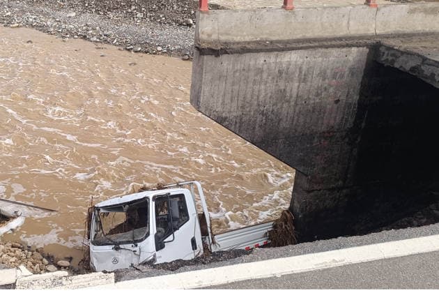 Vallenar, July 20, 2026 Overview of roads cut off by flooding and rising river levels. Pictured: the Maitencillo Bridge. Claudio Lopez Aton, Chile. Aton 1174221  Copyright: CLAUDIOxLOPEZ ATONxCHILE