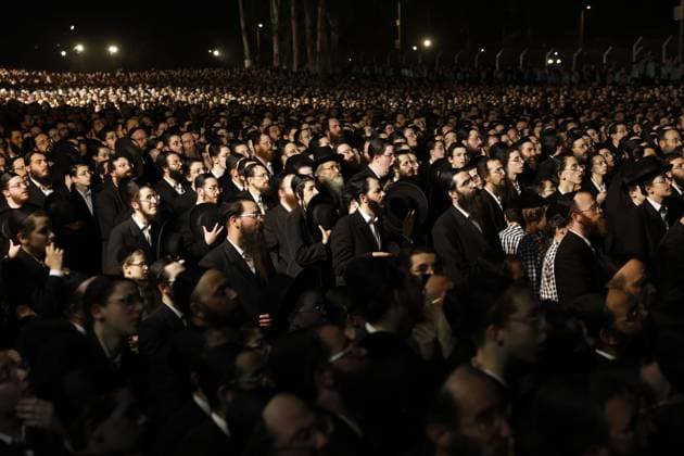 Ultra-Orthodox protesters demonstrate over arrest of alleged draft evader in Israel CFAR YONA, ISRAEL JULY 20, 2026: Ultra-Orthodox Jewish demonstrators, including members of the Gur Hasidic community, gather outside Military Prison 10 to protest the arrest of a Haredi man accused of evading compulsory military service. Organisers estimated that more than 20,000 people took part in the demonstration, which escalated into clashes and created hazardous conditions for journalists covering the event. Cfar Yona Israel Copyright: x xHilelxbenxorx xJNAxPressx