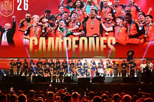 The Spanish National Soccer Team Celebrates the World Cup with a Huge Party at Cibeles The national team players during the World Cup celebration at Cibeles on July 20, 2026, in Madrid, Spain. The Spanish national soccer team celebrated its second World Cup title in Madrid in front of two million fans, who braved the heat to celebrate the latest success of Luis de la Fuente’s team at a closing celebration in Plaza de Cibeles that put the finishing touch on 24 unforgettable hours. JULY 21, 2026, Madrid, Spain  Copyright: xOscarxOrtizx 7678455