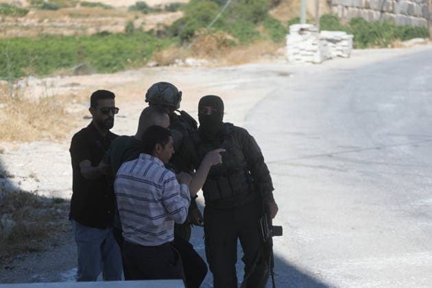 Israeli forces demolish Palestinian home east of Hebron Israeli bulldozers demolish a two-story house belonging to Fouad Jaradat in the Wadi al-Sharakh area of Sa ir, east of Hebron in the occupied West Bank, as Israeli forces deploy in the area and Palestinians inspect the site, on July 21, 2026. Israeli authorities said the house was built without a permit. Photo by Mamoun Wazwaz Hebron West Bank Palestinian Territory 210726_Hebron_MW_00(8) Copyright: xapaimagesxMamounxWazwazx xapaimagesx