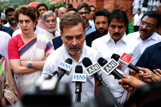 Lok Sabha LoP Rahul Gandhi speaks to the media at the Parliament premises during the Monsoon Session New Delhi, Jul 21 (ANI): Lok Sabha LoP Rahul Gandhi speaks to the media at the Parliament premises during the Monsoon Session, in New Delhi on Tuesday. Congress MPs Priyanka Gandhi and KC Venugopal also present. New Delhi Delhi India Copyright: xANIx ANI_20260721165