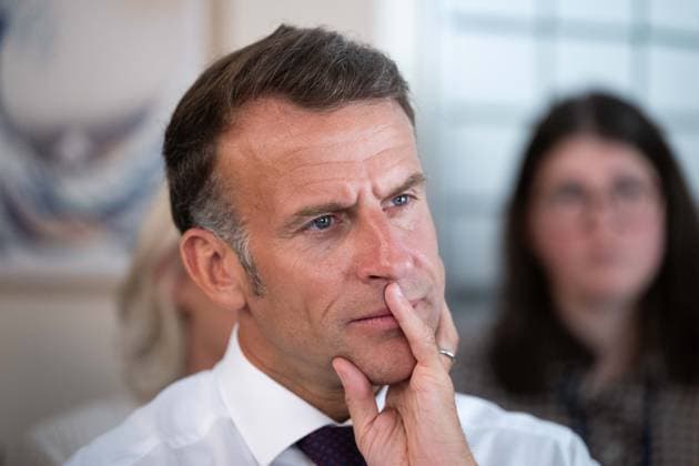 Emmanuel Macron At Asterya Child Support Center - Paris French President Emmanuel Macron visits the Asterya child support center, an innovative program at Necker Hospital dedicated to children under the care of the Assistance sociale à l enfance (ASE) in Paris, France on July 21, 2026. Photo by Gregoire Campione Pool ABACAPRESS.COM Paris IDF France  Copyright: xCampionexGregoire Pool ABACAx