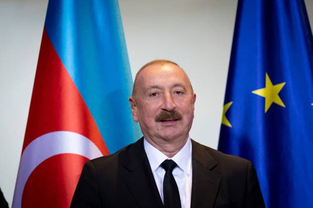 Präsident, Aserbaidschan, Ilham Alijew Berlin, Bundeskanzleramt, Pressekonferenz, Präsident, Aserbaidschan, Ilham Alijew Berlin Berlin GER *** President of Azerbaijan, Ilham Aliyev, Berlin, Federal Chancellery, press conference, President of Azerbaijan, Ilham Aliyev, Berlin, Berlin, GER