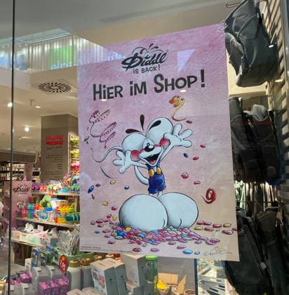 21.07.2026, Deutschland, NRW, Spielwaren, Geschenkartikel, Diddl is back - das Comeback der Plüsch-Maus hat einen neuen Hype ausgelöst, Deutschland *** July 21, 2026, Germany, North Rhine-Westphalia, Toys, Gift Items, Diddl is Back —the plush mouse s comeback has sparked a new craze, Germany Copyright: xD.xKerlekin SnowfieldxPhotographyx SF210726DiddlD6