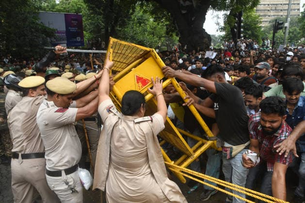 CJP protests in New Delhi Violence erupted during demonstrations by the Cockroach Janata Party (CJP) as they marched on parliament demanding the resignation of Education Minister Dharmendra Pradhan over alleged irregularities in the NEET-UG exam, New Delhi, India, July 20, 2026., Credit:Amit Shukla Avalon  Copyright: xAmitxShuklax xAvalonx 1117734856