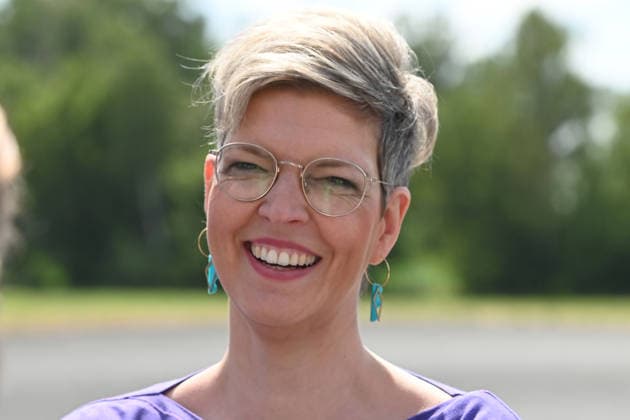 Silke GORISSEN, Gorißen, CDU, Ministerin fuer Landwirtschaft und Verbraucherschutz des Landes Nordrhein-Westfalen, besucht den Landmaschinenhersteller Claas im Rahmen der Tour ,,Starke Zukunft in NRW: KI in Landwirtschaft und Wald,,, Harsewinkel, 21.07.2026 *** Silke GORISSEN, Gorißen, CDU, Minister of Agriculture and Consumer Protection for the State of North Rhine-Westphalia, visits the agricultural machinery manufacturer Claas as part of the tour A Strong Future in North Rhine-Westphalia: AI in Agriculture and Forestry, Harsewinkel, July 21, 2026