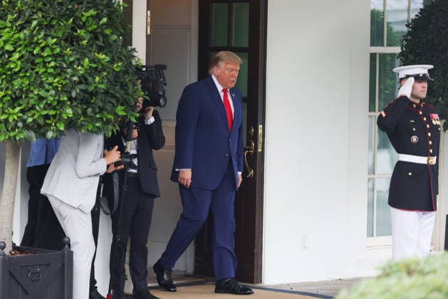 July 21, 2026, Washington, District Of Columbia, USA: U.S. President DONALD TRUMP waits to greetÃ‚ JOSEPH AOUN,Ã‚ theÃ‚ President of the Republic of Lebanon, not pictured, at the West Wing Portico of the White House in Washington, D.C. on July 21, 2026. The two leaders are attending a bilateral meetingÃ‚ at the White House. Washington USA - ZUMAd227 20260721_znp_d227_001 Copyright: xBryanxDozierx