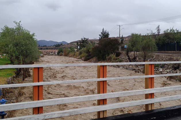 Vallenar, July 21, 2026: A general view of the Ananuca Bridge over the Huasco River in Vallenar amid the emergency caused by the weather front. Claudio Lopez, Aton Chile, Vallenar, Chile. Aton 1174341  Copyright: CLAUDIOxLOPEZ ATONxCHILE