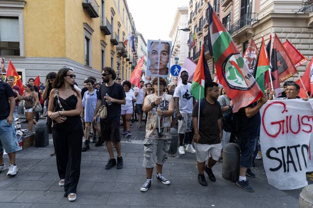 Demonstration in Naples to demand justice and truth after the death of Abderrahim Fakir NAPLES, ITALY - JULY 21: People gather during a demonstration to demand justice and truth for Abderrahim Fakir who died in circumstances yet to be clarified on Naples, Italy on July 21, 2026. Abderrahim Fakir, a 42-year-old man of Moroccan origin, died after being stopped and then pinned to the ground by two police officers on July 19, 2026 in Bologna. In a video, he can be heard screaming, Help, enough! . Iso Ekle Anadolu Naples Italy. Editorial use only. Please get in touch for any other usage.  Copyright: x2026xAnadoluxIsoxEklex