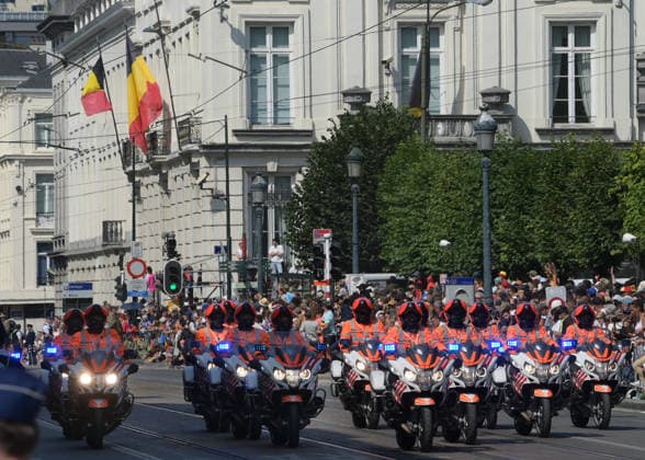 (260721) -- BRUSSELS, July 21, 2026 -- Motorists march during a military and civil parade of Belgian National Day celebrations in Brussels, Belgium, on July 21, 2026. ) BELGIUM-BRUSSELS-NATIONAL DAY-CELEBRATIONS WengxXinyang 