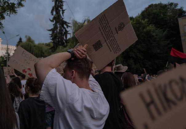 July 21, 2026: Hundreds of Ukrainians attend the sixth day of protests follwing the dismissal of Former Minister of Defence of Ukraine, Mykhailo Fedorov, on July 21, 2026. Protests have been taking place near the Ivan Franko National Academic Drama Theatre in Kyiv, Ukraine. - ZUMAj167 20260721_zip_j167_007 Copyright: xSvetxJacquelinex