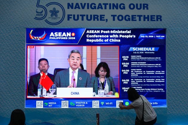 ASEAN Foreign Ministers Meeting in Philippines METRO MANILA, PHILIPPINES - JULY 22: A view of TV livestream of Chinese Foreign Minister Wang Yi speaking during a conference with ASEAN foreign ministers, as part of the ASEAN foreign ministers summit, in Pasay City, Metro Manila, Philippines, on July 22, 2026. Daniel Ceng Anadolu Metro Manila Philippines. Editorial use only. Please get in touch for any other usage.  Copyright: x2026xAnadoluxDanielxCengx