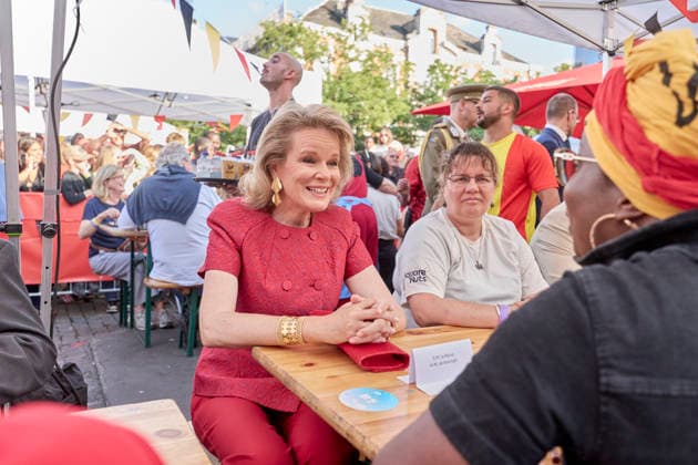 Belgian Royal Family Attends Resto National - Brussels King Philippe, Queen Mathilde, and their children—Princes Gabriel and Emmanuel and Princesses Elisabeth and Eleonore—attend the Resto National at the Place du Jeu de Balle in Brussels, Belgium on July 21, 2026, as the royal family participates in the event for the first time in 15 years, offering affordable meals of mussels and fries to people on modest incomes. Photo by Olivier Polet ABACAPRESS.COM Brussels Belgium  Copyright: xPoletxOlivier ABACAx