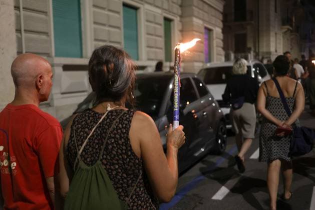 Vigil marks 25th anniversary of Diaz school raid in Genoa GENOA, ITALY JULY 21, 2026: People attend a remembrance vigil marking the 25th anniversary of the police raid on the Diaz school during the 2001 G8 summit in Genoa. The gathering commemorated those injured in the operation and called attention to concerns over police violence and the suppression of dissent during the summit protests. Genova Berlin Italy Copyright: x xZairaxBiaginix xJNAxPressx