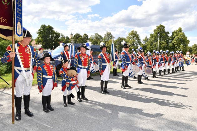 Schleißheimer Schlosspfeifer Sommerempfang des Bayerischen Landtags 2026 Neuen Schloss Schleißheim München 21. Juli 2026 *** Schleißheim Palace Piper: Summer Reception of the Bavarian State Parliament 2026, New Schleißheim Palace, Munich, July 21, 2026