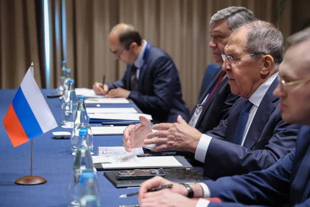 PHILIPPINES, MANILA - JULY 22, 2026: Russia s Minister of Foreign Affairs Sergei Lavrov during a meeting with Bangladesh s Minister of Foreign Affairs Rahman (not pictured) on the sidelines of ASEAN-led events. Video grab. Best quality available Manila Philippines  - ZUMAt113 20260722_zaa_t113_012 Copyright: xRussianxForeignxMinistryx