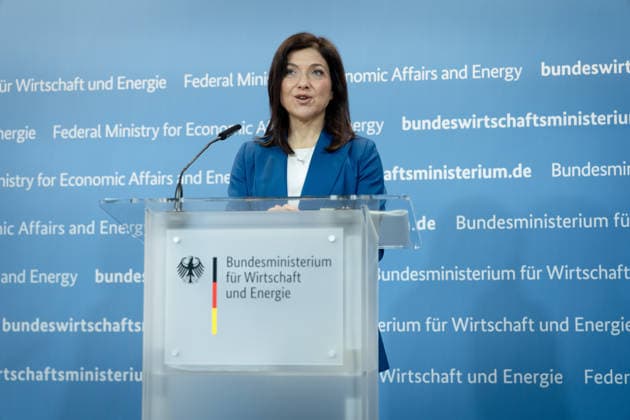 Katherina Reiche, Bundesministerin für Wirtschaft und Energie Katherina Reiche, Bundesministerin für Wirtschaft und Energie, BMWE, Berlin, Pressestatement zur neuen Startup- und Scaleup-Strategie Berlin Berlin GER *** Katherina Reiche, Federal Minister for Economic Affairs and Energy Katherina Reiche, Federal Minister for Economic Affairs and Energy, BMWE, Berlin, Press Statement on the New Startup and Scaleup Strategy Berlin Berlin GER