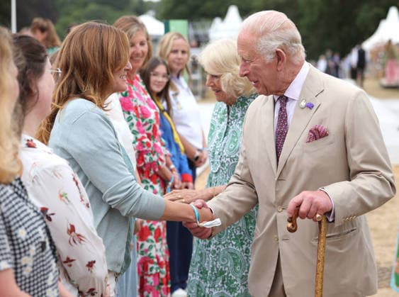 King Charles III And Queen Camilla Attend The RHS Sandringham Flower Show, 22 July 2026 SANDRINGHAM, NORFOLK - JULY 22: Queen Camilla and King Charles III smile and shake hands as they attend the first RHS Sandringham Flower Show at Royal Sandringham Estate on July 22, 2026 in Sandringham, Norfolk. The event was the first Royal Horticultural Society (RHS) show to be held at Sandringham Estate., Credit:Chris Jackson PA ROTA - B68 Avalon United Kingdom, Norfolk, Sandringham, Royal Sandringham Estate  Copyright: xChrisxJacksonx xPAxROTAx-xB68x xAvalonx 1117885633