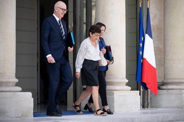 Weekly Cabinet Meeting - Paris France s Environment Minister Monique Barbut leaves after the weekly cabinet meeting at the Elysee Palace in Paris on July 22, 2026.Photo by Eliot Blondet ABACAPRESS.COM Paris France France  Copyright: xBlondetxEliot ABACAx