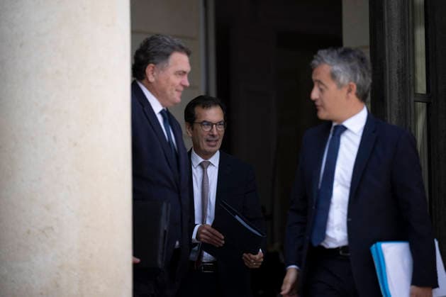 Weekly Cabinet Meeting - Paris French Labour Minister Jean Pierre Farandou leaves after the weekly cabinet meeting at the Elysee Palace in Paris on July 22, 2026.Photo by Eliot Blondet ABACAPRESS.COM Paris France France  Copyright: xBlondetxEliot ABACAx