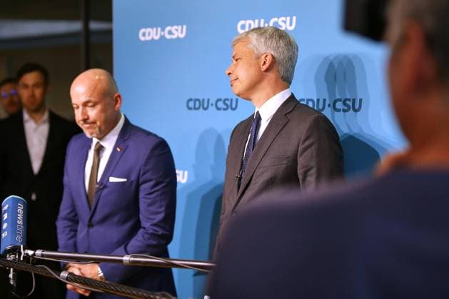 Berlin, Deutschland, 22.07.2026: Jakob-Kaiser-Haus: Pressestatement nach CDU CSU-Fraktionsvorstandssitzung: Alexander Hoffmann (CSU) und Steffen Bilger (CDU) *** Berlin, Germany, July 22, 2026 Jakob Kaiser House Press Statement Following the CDU-CSU Parliamentary Group Executive Committee Meeting Alexander Hoffmann (CSU) and Steffen Bilger (CDU) Copyright: xdtsxNachrichtenagenturx dts_128310