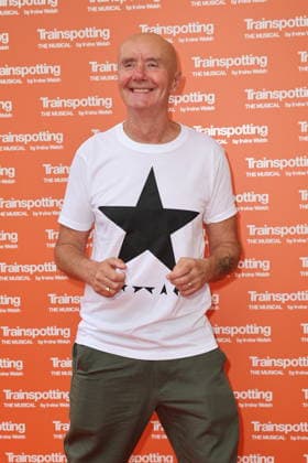 . 22 07 2026. London, United Kingdom. Scottish novelist Irvine Welsh arriving at the Trainspotting The Musical press night in London.  xStephenxLockx xi-Imagesx IIM-26917-0001