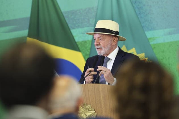 Lula da Silva attends ceremony to enact tariff relief bill in Brazil BRASILIA, BRAZIL - JULY 22: Brazil s President Luiz Inacio Lula da Silva speaks during a ceremony to sign into law a bill establishing a line of credit for companies affected by new tariffs imposed by the U.S. government, at the Planalto Palace in Brasilia, Brazil, July 22, 2026. Mateus Bonomi Anadolu Brasilia Brazil. Editorial use only. Please get in touch for any other usage.  Copyright: x2026xAnadoluxMateusxBonomix