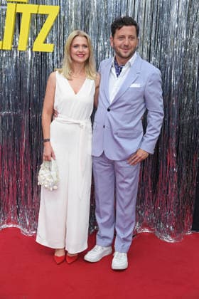 Felix Banaszak mit Ehefrau Charlotte Obermeier bei der KAULITZ & KAULITZ STAFFEL 3 PREMIERE im Delphi Filmpalast in Berlin am 22.07.2026 *** Felix Banaszak with his wife Charlotte Obermeier at the premiere of KAULITZ KAULITZ Season 3 at the Delphi Filmpalast in Berlin on July 22, 2026